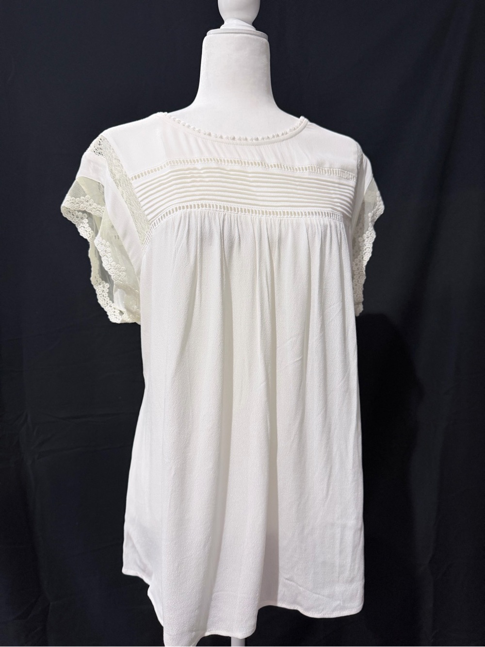 Daniel Rainn White Lace-Trim Peasant Tunic